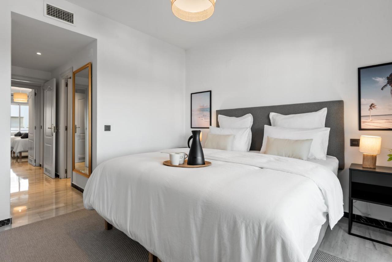 Modern Apartment - 2 Bedrooms, Beachside - Puerto Banus Марбелья Экстерьер фото