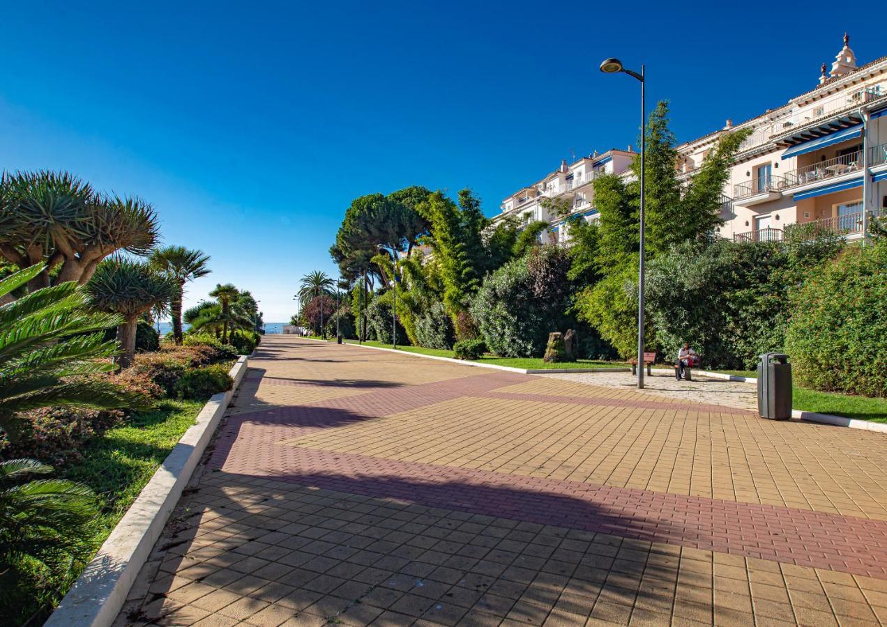 Modern Apartment - 2 Bedrooms, Beachside - Puerto Banus Марбелья Экстерьер фото